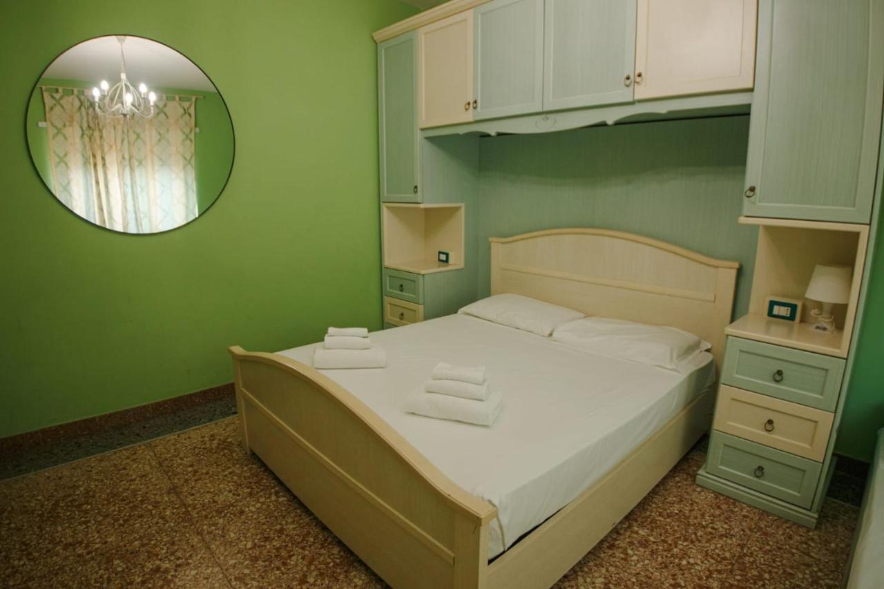 Appartamenti Romolo E Remo エクステリア 写真